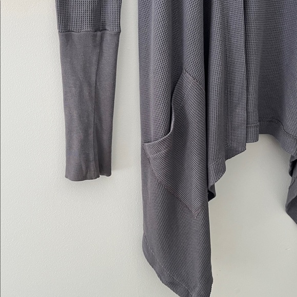Splendid Charcoal Knit open cardigan Hoodie waffle with pockets sz XS oversized - Picture 7 of 7